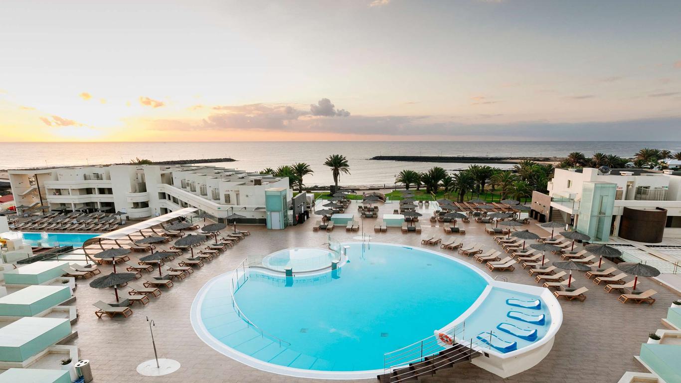 HD Beach Resort