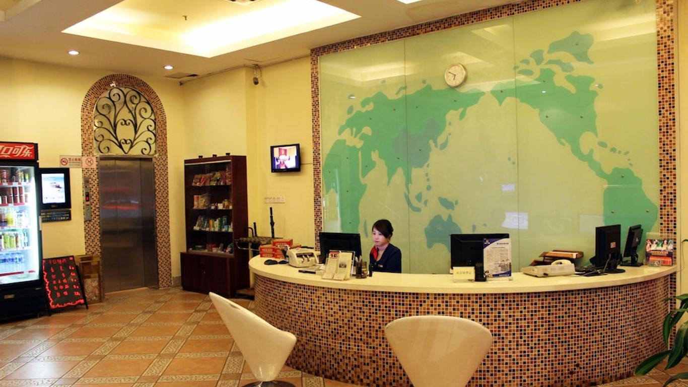 Green Oasis Hotel