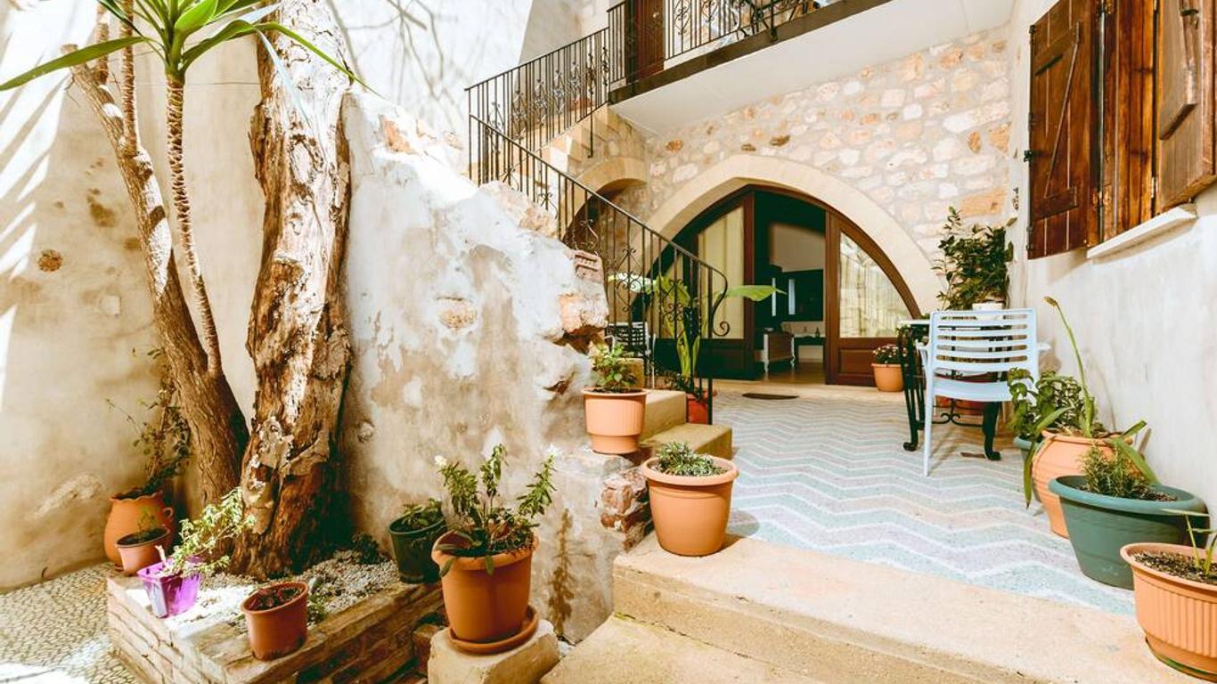 Bozzali Deluxe Hotel