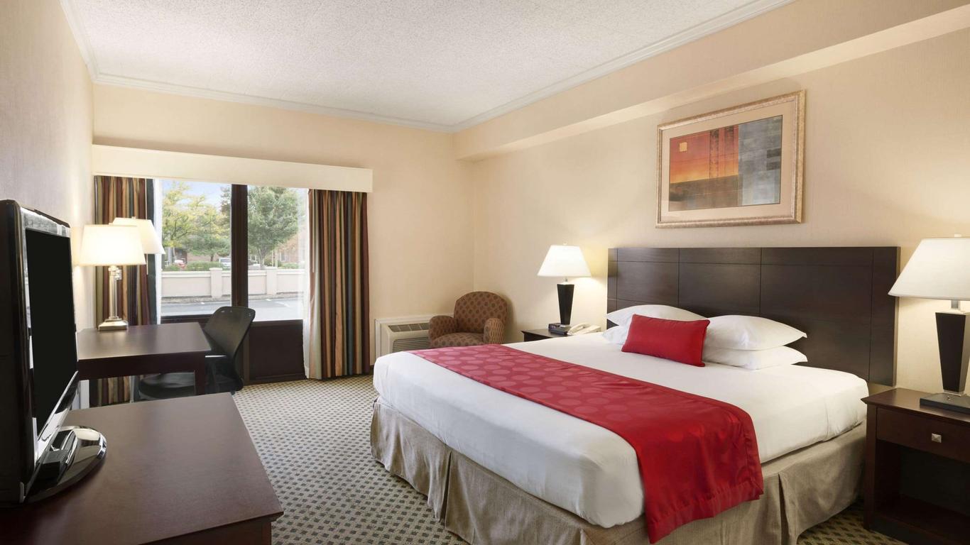 Ramada by Wyndham Newark/Wilmington