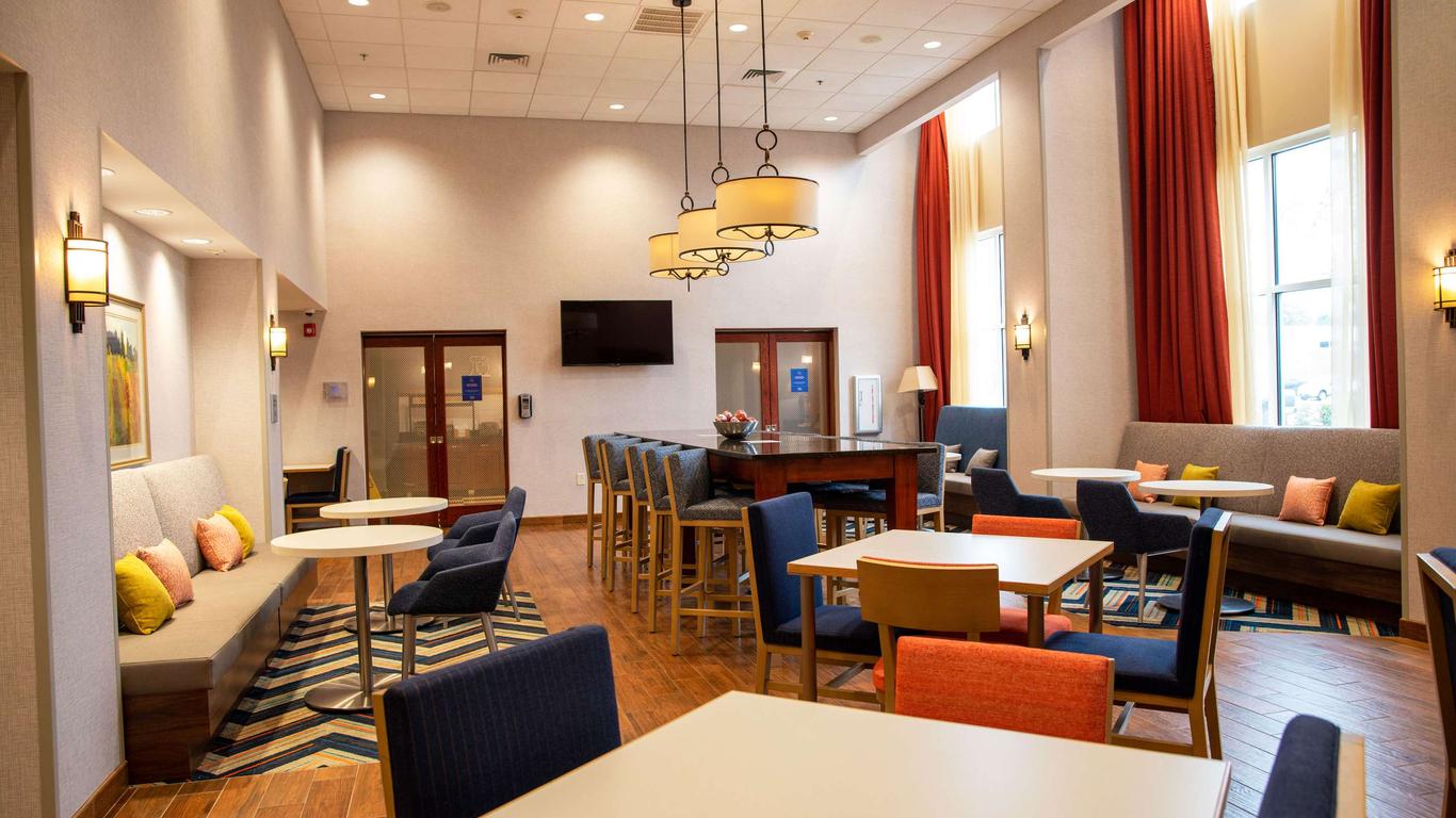 Hampton Inn & Suites Jacksonville