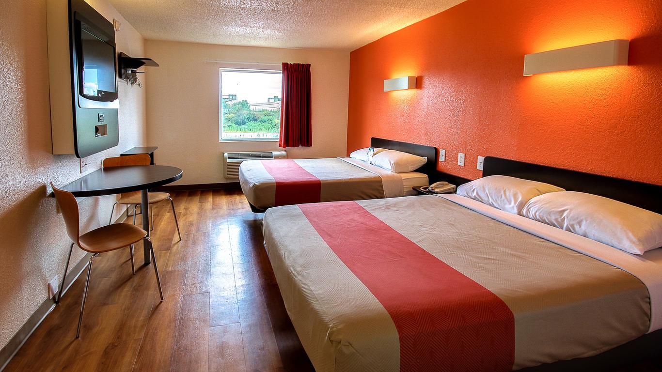 Motel 6 Philadelphia - King Of Prussia en $62 ($̶1̶0̶0̶). King of Prussia  Moteles - KAYAK