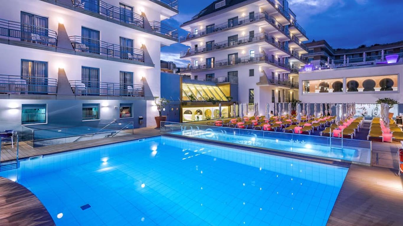 Hotel Alhambra