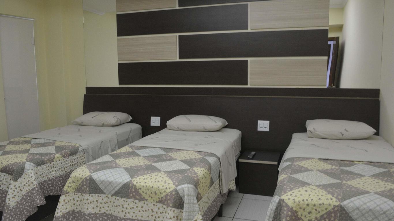 Hotel Calstar