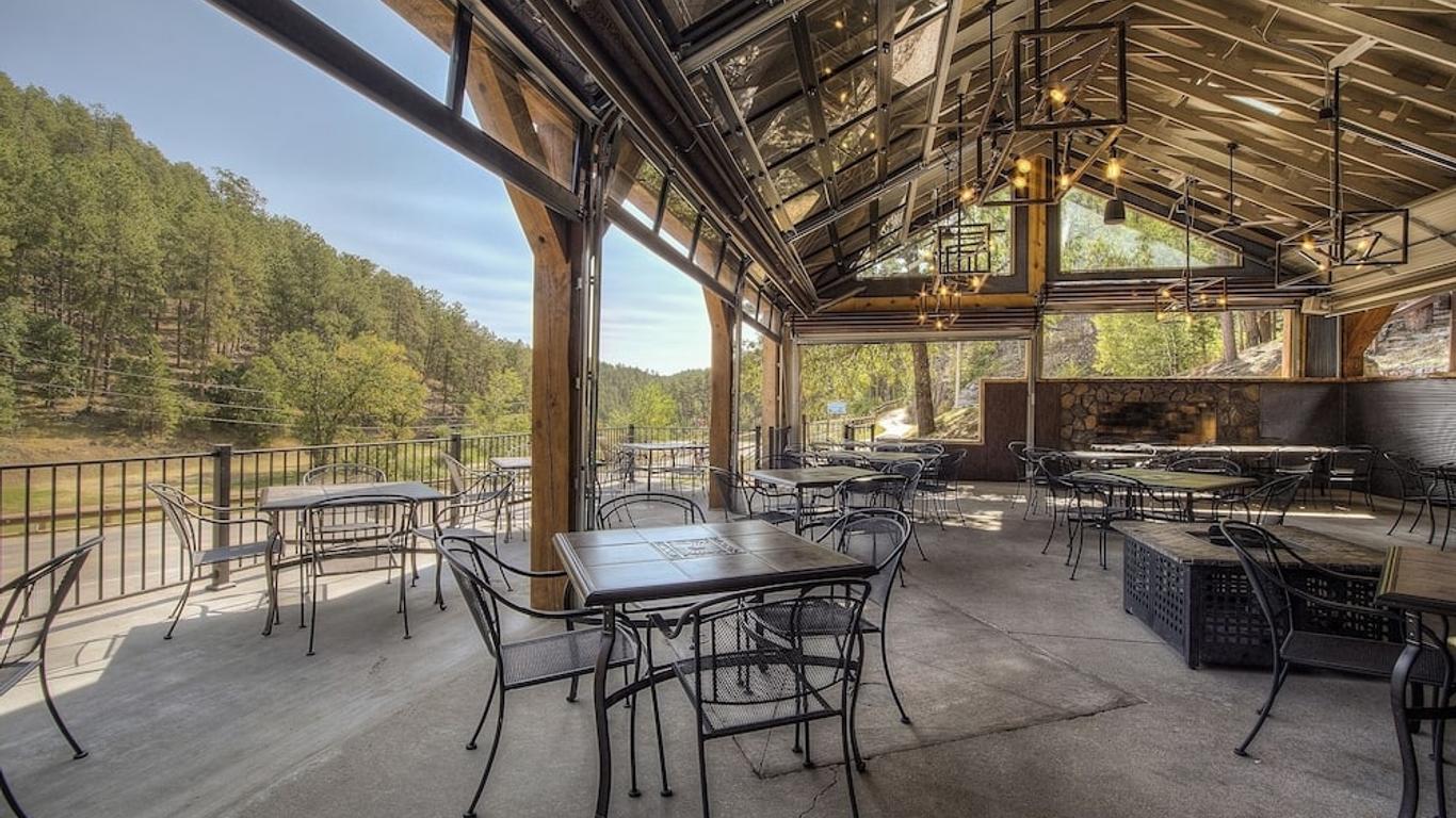 Powder House Lodge