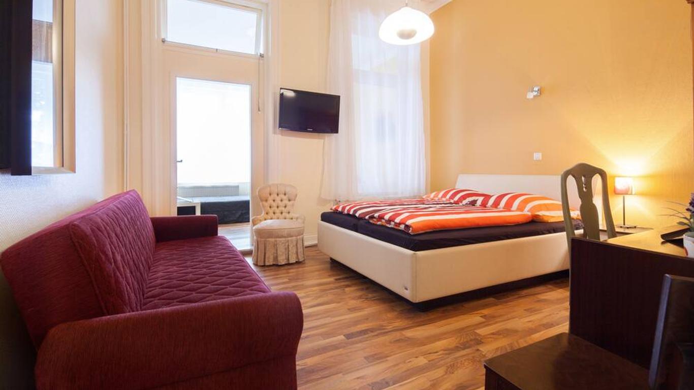 Signature Hotel Marco Polo
