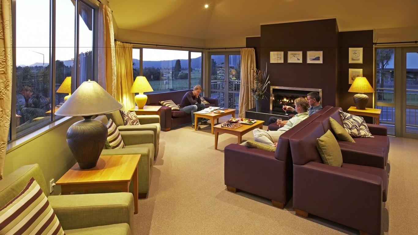 Distinction Fox Glacier Te Weheka Boutique Hotel