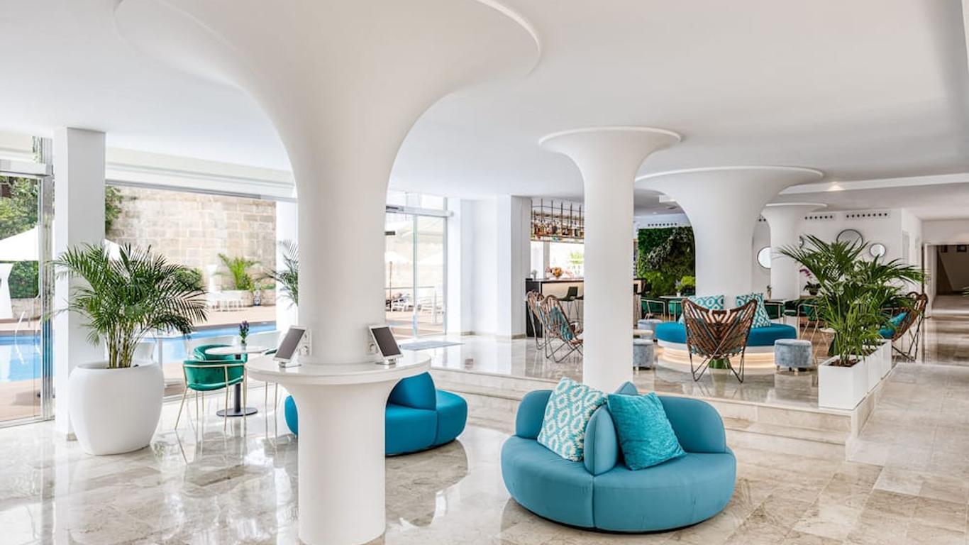 Hotel Torá
