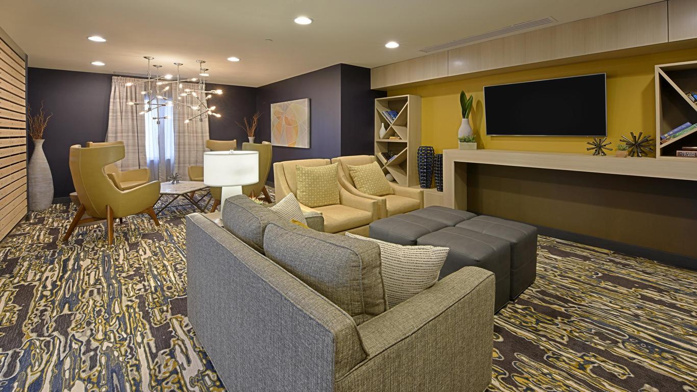 Staybridge Suites - Little Rock - Medical Center