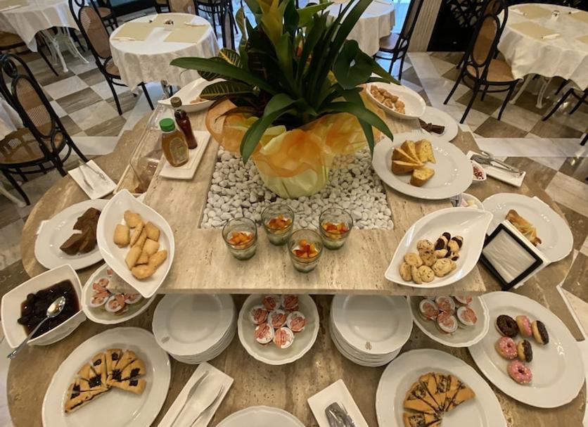 Buffet Foto